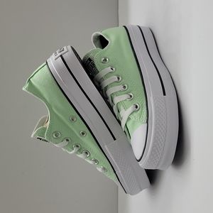 Converse platform Brand new.